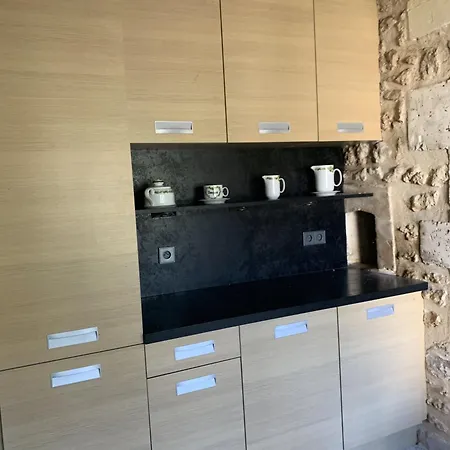Maison Angouleme *